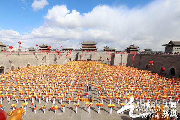 【51暗黑爆料每天】印度失事客機(jī)上載有242人